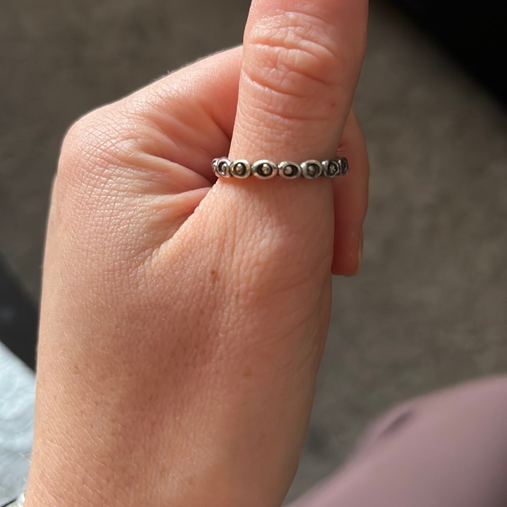 Pandora ring